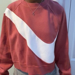 Cropped Nike crew neck sweater